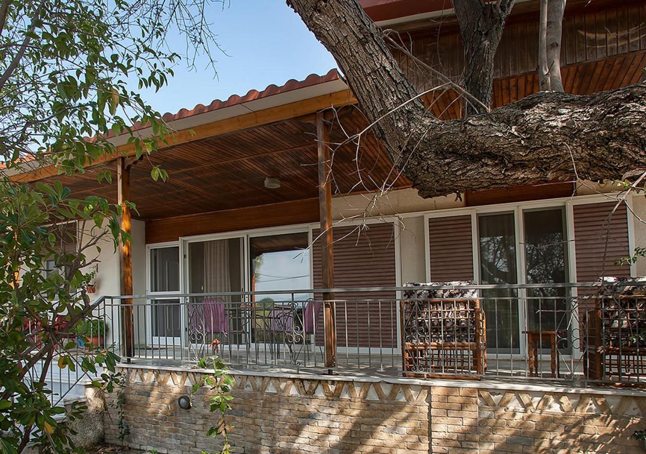 Marathos Beach House Marathón Eksteriør bilde